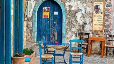 Οι καλύτερες ταβέρνες της Κρήτης για αυθεντικές γεύσεις.