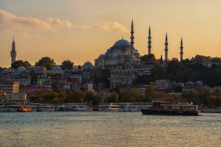 ΚΩΝΣΤΑΝΤΙΝΟΥΠΟΛΗ,η Πόλη των Αυτοκρατόρων-Αεροπορική εκδρομή 5 ημερών,04/12-08/12 απευθείας από Ηράκλειο. Τ.Α.€670