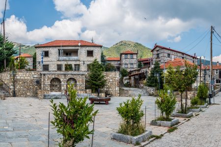 5ήμερη εκδρομή στην Καστοριά & τα Μακεδονίτικα Τοπία 26/11-01/12 – 4 διανυκτερεύσεις στην Καστοριά Τ.Α. €420