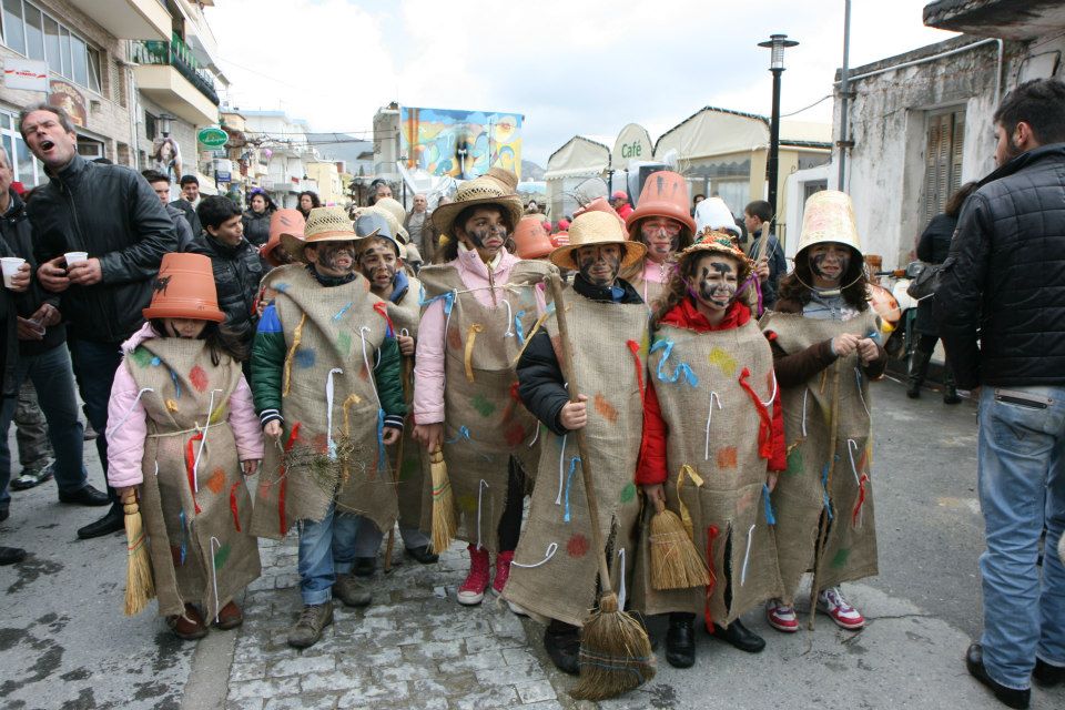 Καθαρά Δευτέρα 23 Φεβρουαρίου- Αποκριγιώματα στη Γέργερη Τ.Α €15