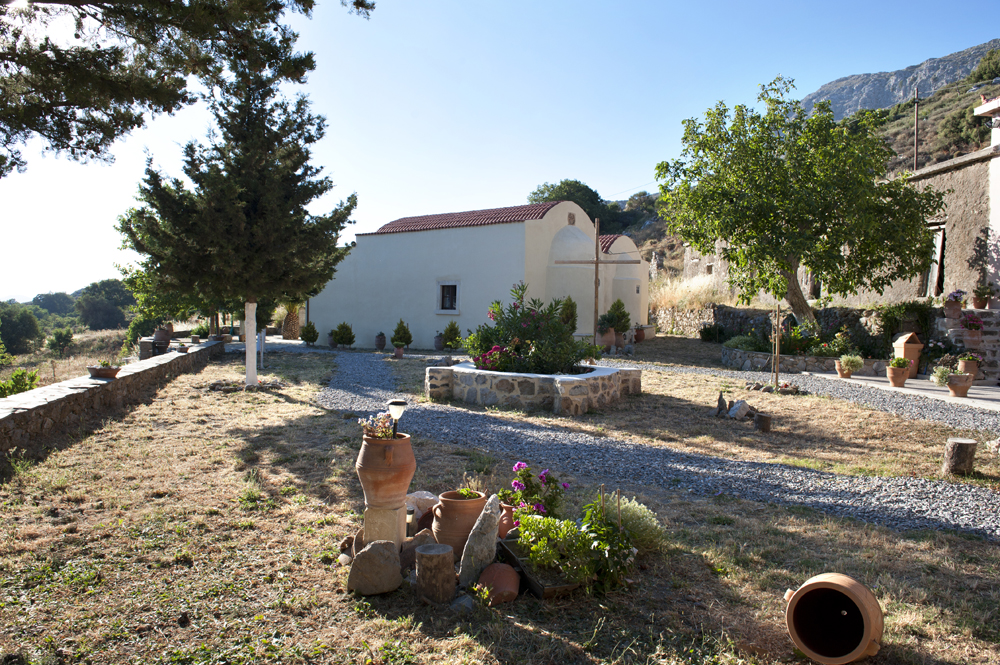 Δευτέρα 01 Ιουνίου-Ημερήσια εκδρομή στην Ι.Μ Αγίου Πνεύματος Κισσού & Αγ.Γαλήνη Τ.Α €20