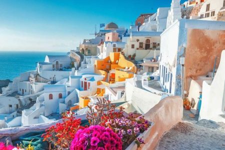 01-04 Μαΐου-Πρωτομαγιά στη Σαντορίνη! 4ήμερη εκδρομή ζωής με ηφαίστειο, Θηρασία & μαγικά ηλιοβασιλέματα! Τ.Α €398